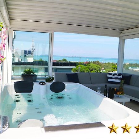 Hotel Rossini 4S Lignano Sabbiadoro Ngoại thất bức ảnh