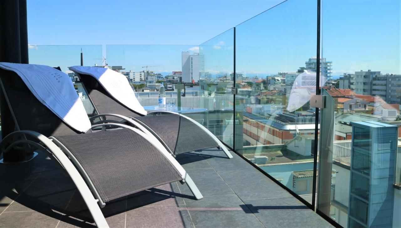 Hotel Rossini 4S Lignano Sabbiadoro Ngoại thất bức ảnh