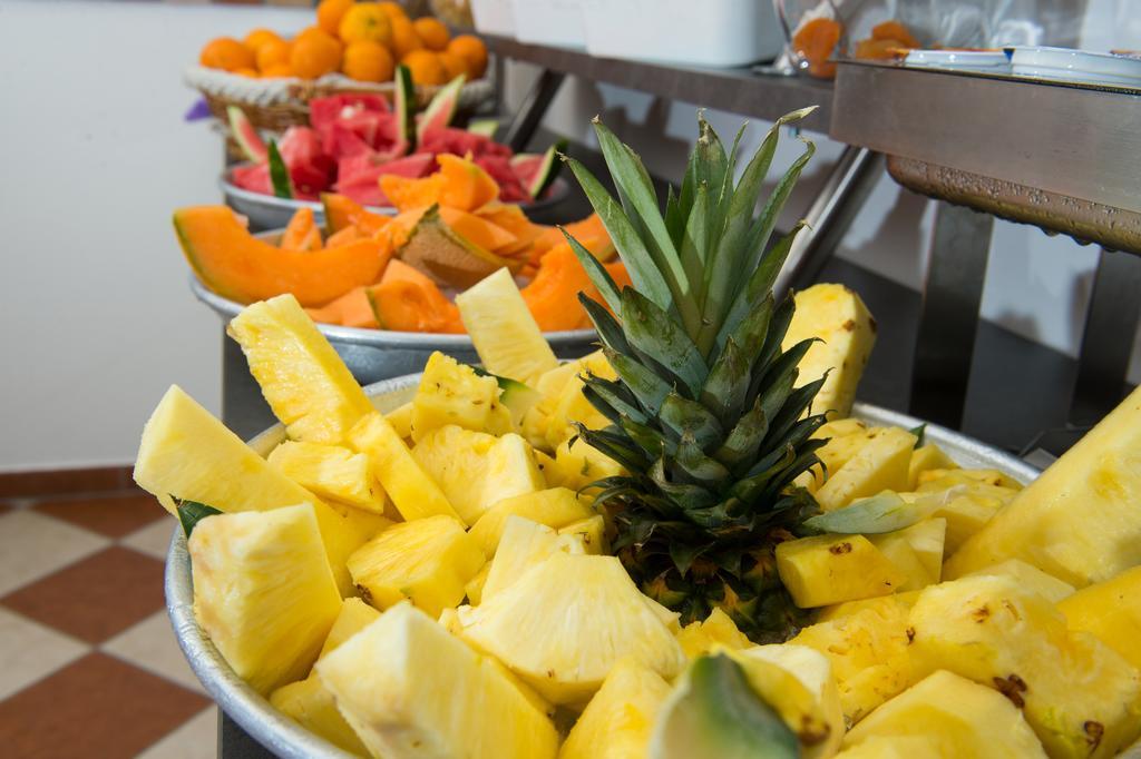 Hotel Rossini 4S Lignano Sabbiadoro Ngoại thất bức ảnh