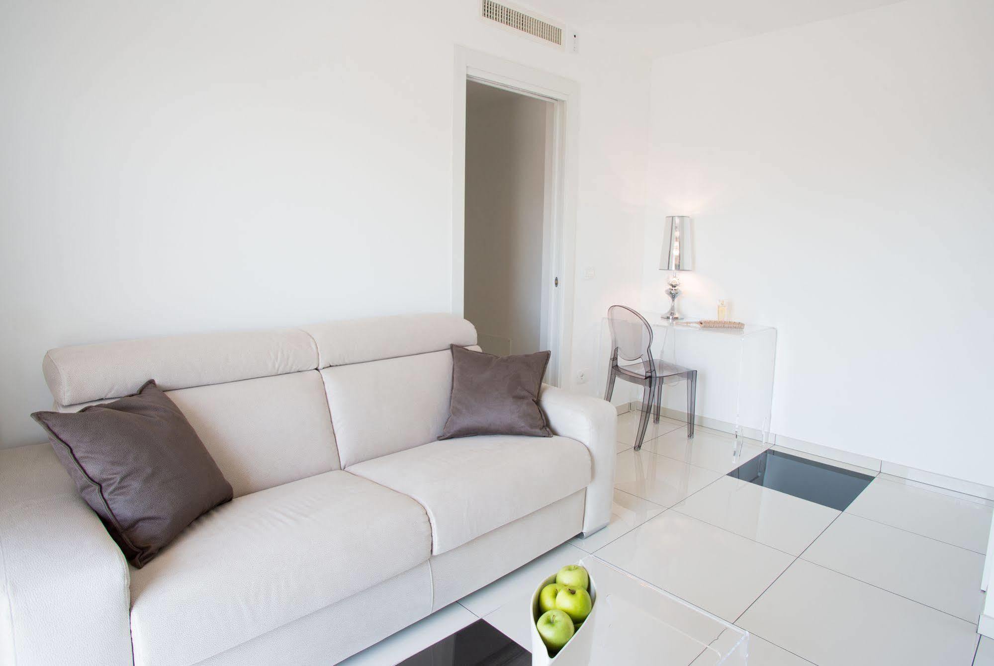 Hotel Rossini 4S Lignano Sabbiadoro Ngoại thất bức ảnh