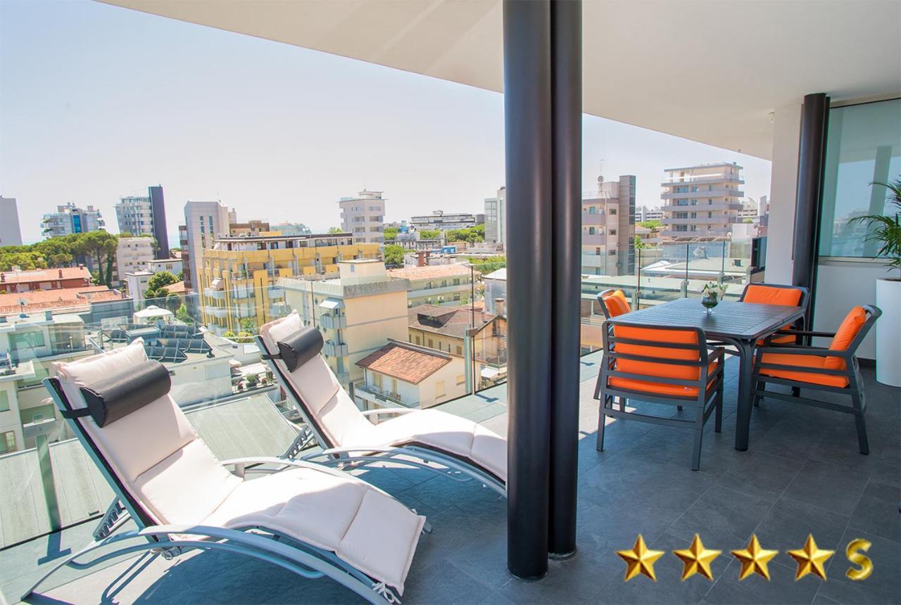 Hotel Rossini 4S Lignano Sabbiadoro Ngoại thất bức ảnh