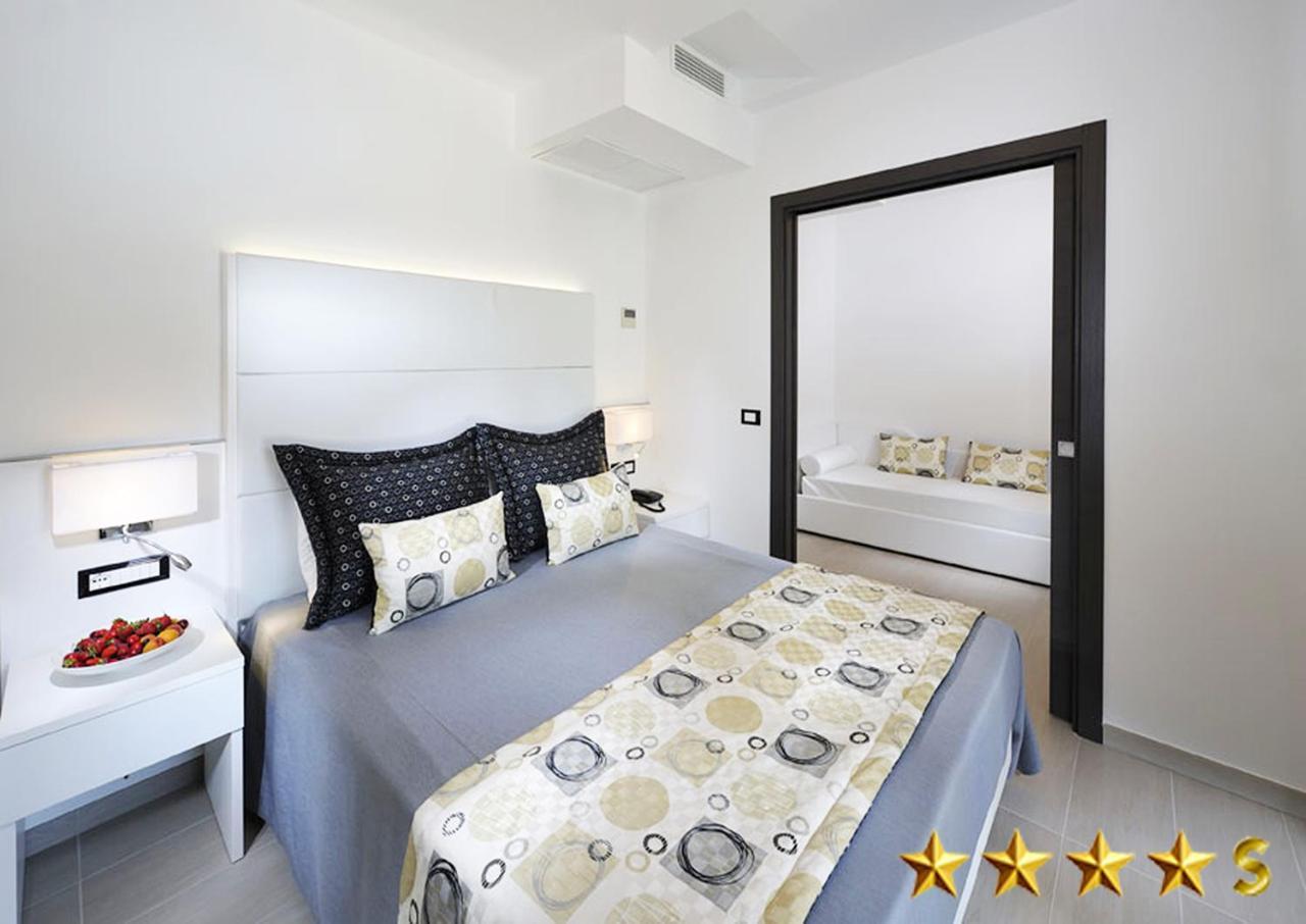 Hotel Rossini 4S Lignano Sabbiadoro Ngoại thất bức ảnh