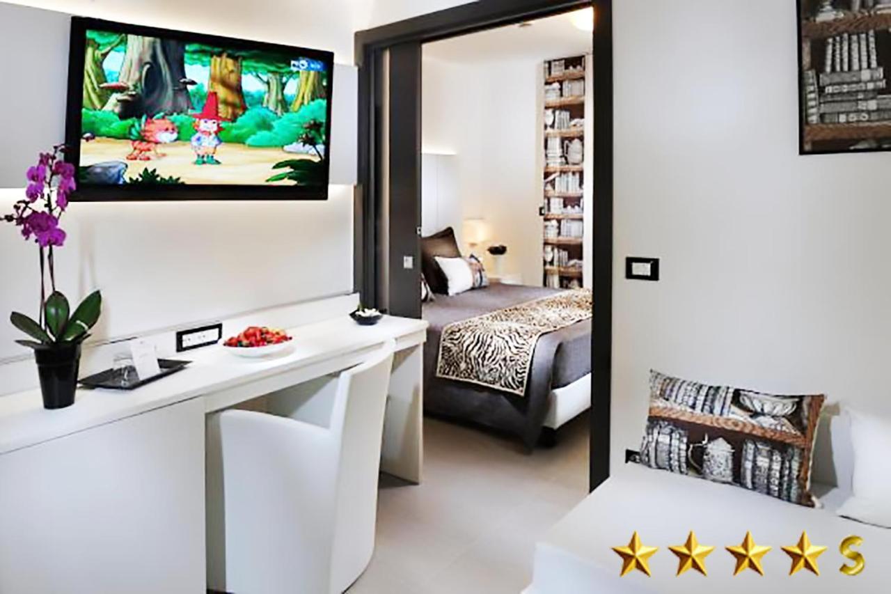 Hotel Rossini 4S Lignano Sabbiadoro Ngoại thất bức ảnh